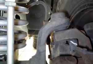 Common Jeep Wrangler Ball Joint Symptoms and Solutions