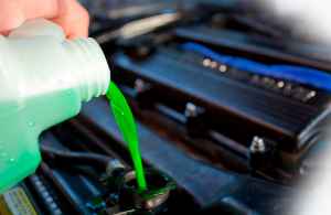 Flushing Coolant from the Jeep Grand Cherokee's Radiator