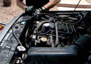 How to Remove a Radiator From Your Jeep Cherokee