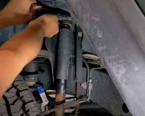 How to replace shocks on your Jeep Wrangler