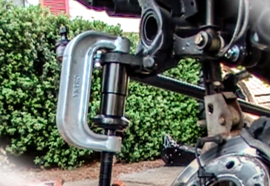 How to Replace Ball Joints on your Jeep Wrangler JK with Dynatrac