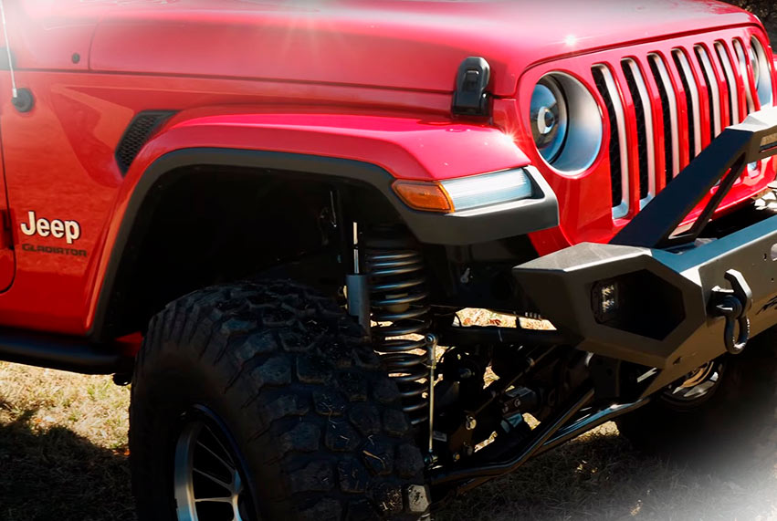 Pros and Cons of Lifting Your Jeep