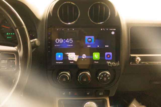 How to Upgrade the Stereo System in Your Jeep Patriot