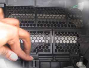 How Often to Change Cabin Air Filter in a Jeep1