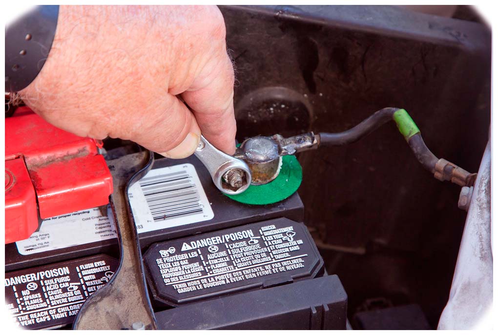 How to Safely Drain Refrigerant from a Jeep 