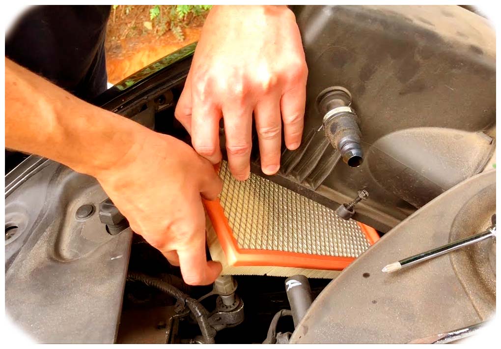 The Dangers of an Improperly Installed Car Air Filter