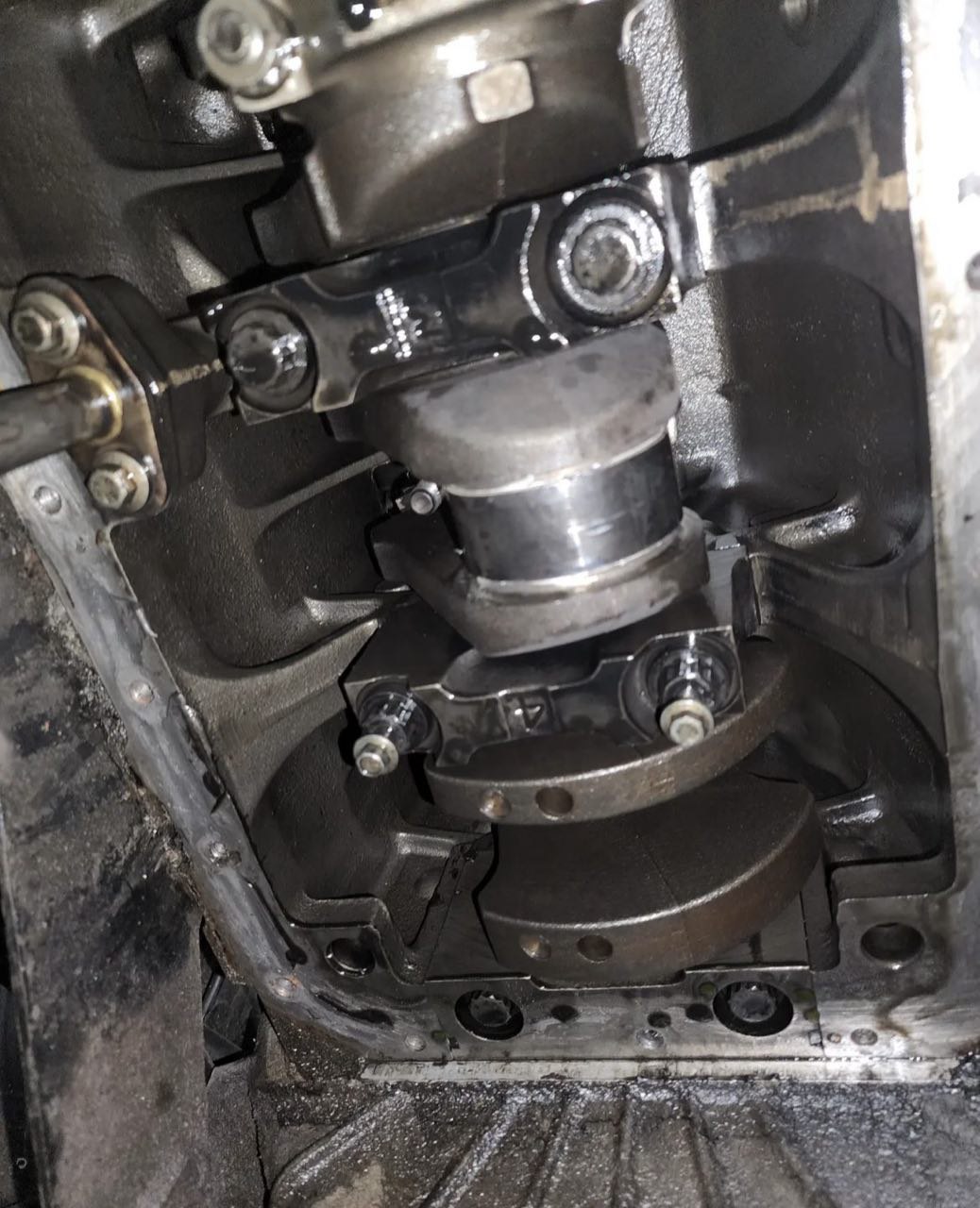 How to Troubleshoot a Car Motor Seized Up 
